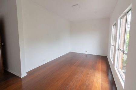 Casa à venda com 350m², 4 quartos e 3 vagasQuarto 3