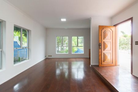 Casa à venda com 350m², 4 quartos e 3 vagasSala