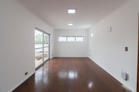 Sala de casa à venda com 4 quartos, 350m² em Cidade São Francisco, São Paulo