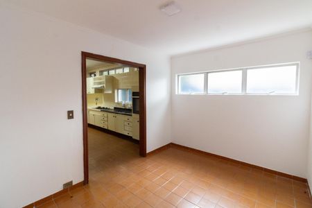 Casa à venda com 350m², 4 quartos e 3 vagasCopa