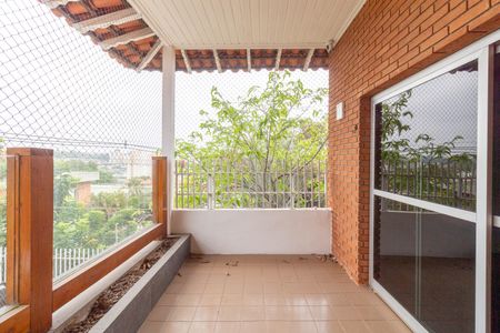 Casa à venda com 350m², 4 quartos e 3 vagasVaranda