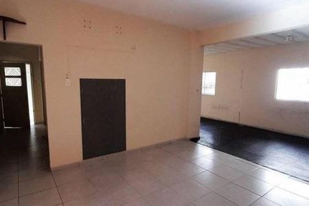 Casa à venda com 3 quartos, 150m² em Santo Antônio, Belo Horizonte