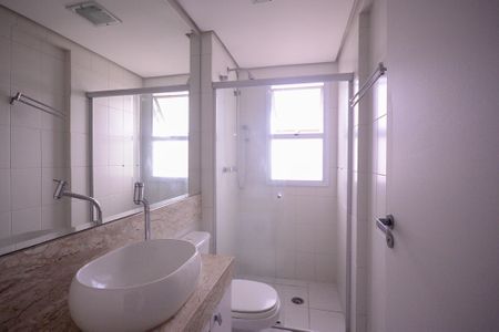 Apartamento para alugar com 65m², 2 quartos e 1 vaga Apartamento para alugar com 65m², 2 quartos e 1 vagaBanheiro do Quarto 2