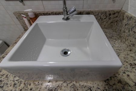 Apartamento para alugar com 60m², 1 quarto e sem vagaBanheiro 