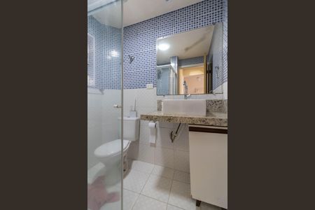 Banheiro  de apartamento à venda com 1 quarto, 60m² em Centro, Guarulhos