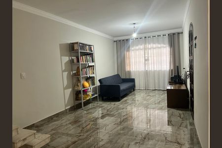 Casa à venda com 3 quartos, 125m² em Vila Cisper, São Paulo