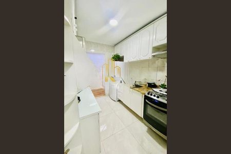 Apartamento à venda com 2 quartos, 56m² em Jardim do Estádio, Santo André