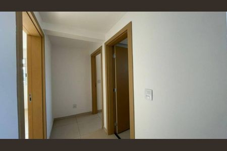 Apartamento à venda com 2 quartos, 58m² em Carlos Prates, Belo Horizonte