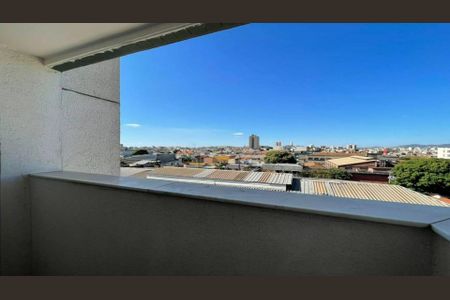 Apartamento à venda com 2 quartos, 58m² em Carlos Prates, Belo Horizonte