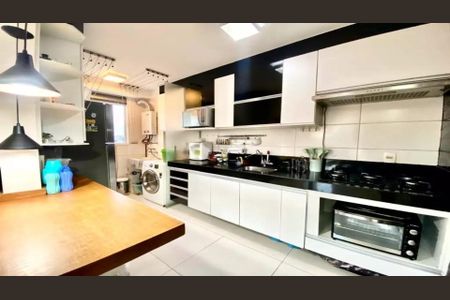 Apartamento à venda com 3 quartos, 69m² em Castelo, Belo Horizonte