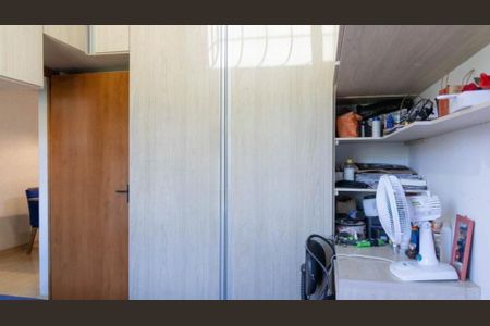 Apartamento à venda com 2 quartos, 50m² em Camargos, Belo Horizonte