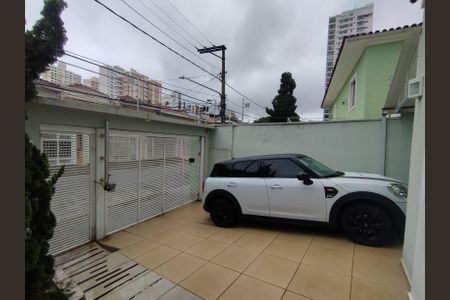 Garagem de casa à venda com 4 quartos, 200m² em Aclimação, São Paulo