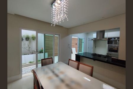 Sala de Jantar de casa à venda com 4 quartos, 200m² em Aclimação, São Paulo