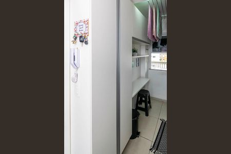 Apartamento à venda com 67m², 2 quartos e 1 vaga Apartamento à venda com 67m², 2 quartos e 1 vagaCozinha - Armários