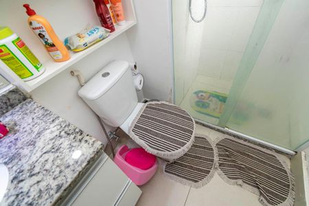 Apartamento à venda com 67m², 2 quartos e 1 vaga Apartamento à venda com 67m², 2 quartos e 1 vagaBanheiro da Suíte