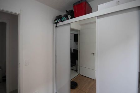Quarto 1 de apartamento para alugar com 2 quartos, 32m² em Parque Novo Mundo, São Paulo