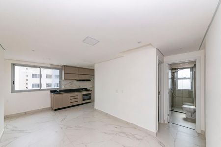 Sala/Cozinha de apartamento para alugar com 2 quartos, 61m² em Barro Preto, Belo Horizonte