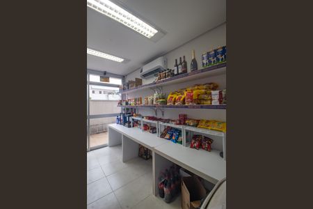 Apartamento à venda com 91m², 2 quartos e 2 vagasmercado