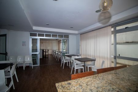 Apartamento à venda com 91m², 2 quartos e 2 vagasÁrea comum - Salão de festas