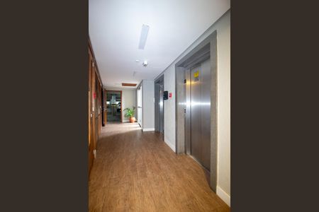 Apartamento à venda com 91m², 2 quartos e 2 vagasHall de entrada