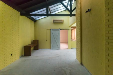 Área comum de casa para alugar com 1 quarto, 270m² em Centro, Mogi das Cruzes