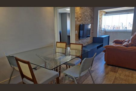 Sala de apartamento para alugar com 2 quartos, 52m² em Vila Scarpelli, Santo André