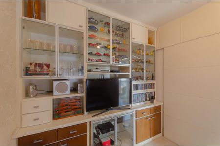 Sala 2 de apartamento para alugar com 4 quartos, 220m² em Vila Dom Pedro I, São Paulo