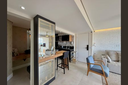 Sala de apartamento para alugar com 3 quartos, 86m² em Jardim Aeroporto, São Paulo