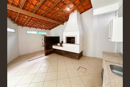 Casa para alugar com 90m², 2 quartos e 1 vagaChurrasqueira