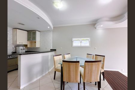 Casa para alugar com 90m², 2 quartos e 1 vagaSala de Jantar