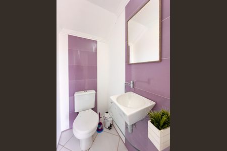 Casa para alugar com 90m², 2 quartos e 1 vagaLavabo