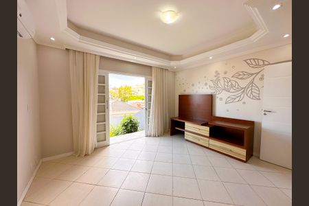 Casa para alugar com 90m², 2 quartos e 1 vagaSala de TV