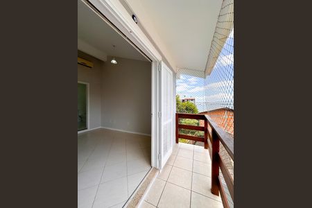 Casa para alugar com 90m², 2 quartos e 1 vagaVaranda