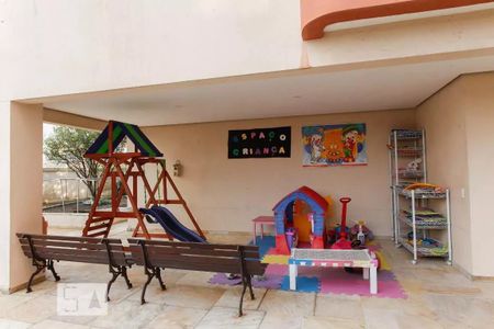 Apartamento à venda com 67m², 2 quartos e 1 vaga Apartamento à venda com 67m², 2 quartos e 1 vagaÁrea comum - Playground