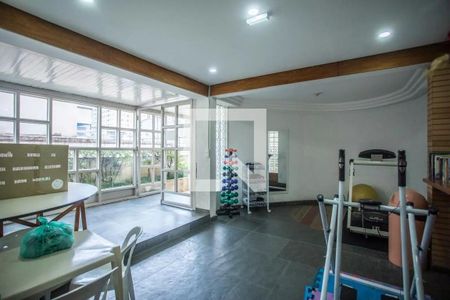 Apartamento à venda com 67m², 2 quartos e 1 vaga Apartamento à venda com 67m², 2 quartos e 1 vagaÁrea comum - Academia