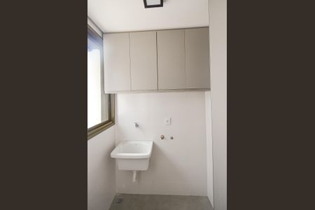 Apartamento à venda com 68m², 2 quartos e 2 vagas Apartamento à venda com 68m², 2 quartos e 2 vagasÁrea de Serviço