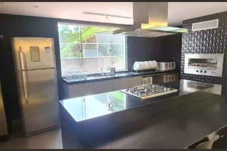 Apartamento à venda com 3 quartos, 111m² em Buritis, Belo Horizonte