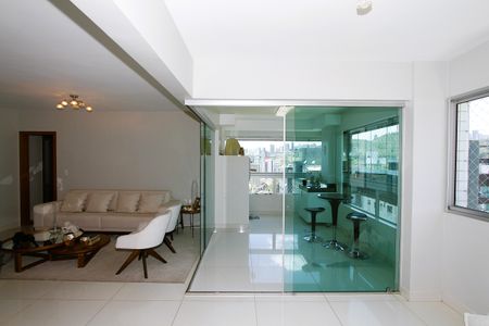 Sala de apartamento à venda com 4 quartos, 140m² em Buritis, Belo Horizonte