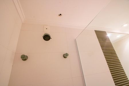 Apartamento à venda com 92m², 1 quarto e 2 vagasBanheiro 2 da Suíte 