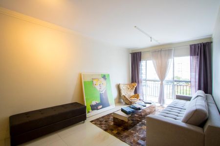 Sala 1 de apartamento à venda com 1 quarto, 92m² em Vila Bastos, Santo André