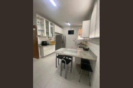 Foto 06 de casa à venda com 3 quartos, 283m² em Castelo, Belo Horizonte