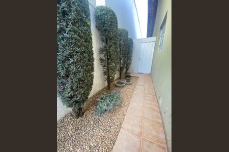 Casa à venda com 283m², 3 quartos e 4 vagasFoto 24