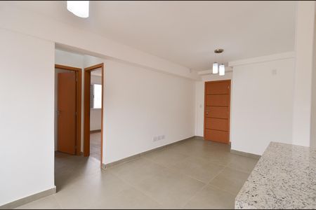 Sala  de apartamento para alugar com 2 quartos, 66m² em Santo Antônio, Belo Horizonte