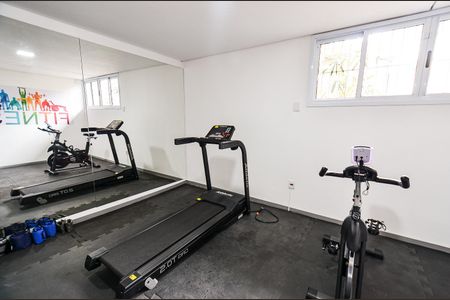 Apartamento para alugar com 66m², 2 quartos e 2 vagasÁrea comum - Academia