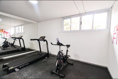 Apartamento para alugar com 66m², 2 quartos e 2 vagasÁrea comum - Academia