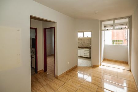 Sala de apartamento para alugar com 2 quartos, 50m² em Jardim Guanabara, Belo Horizonte
