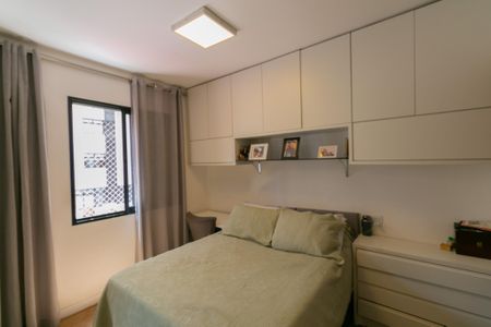 Apartamento à venda com 130m², 3 quartos e 2 vagasSuíte