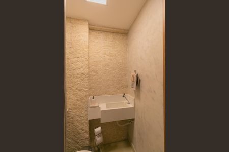 Apartamento à venda com 130m², 3 quartos e 2 vagasBanheiro Social