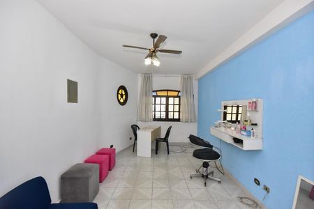Sala de casa à venda com 3 quartos, 201m² em Jardim Maria Rosa, Taboão da Serra