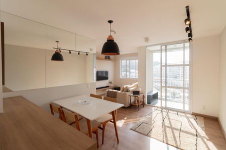 Sala de apartamento para alugar com 2 quartos, 60m² em Jaguaré, São Paulo